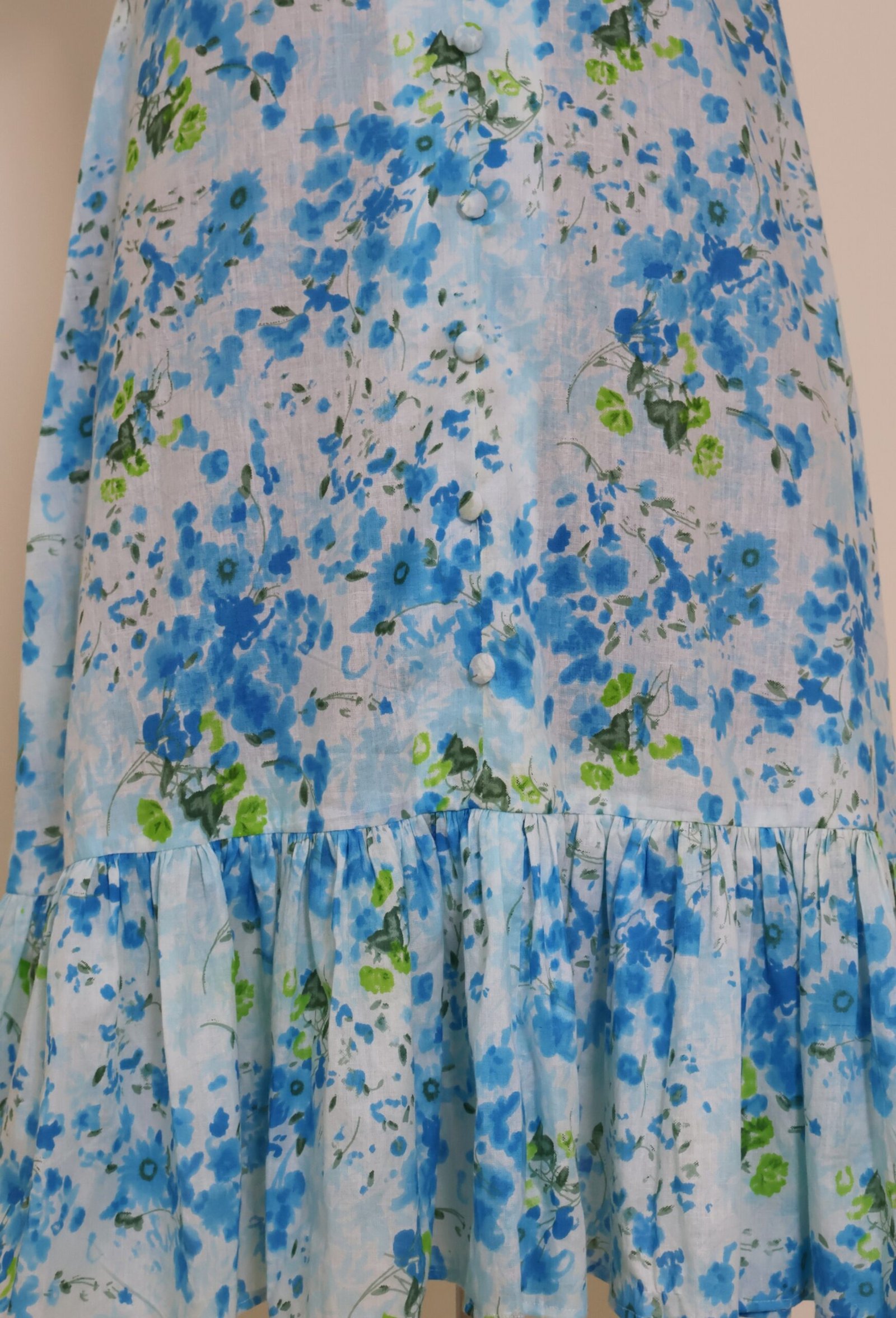 White Floral Cotton Kurti White Floral Cotton Kurti for Women | Casual & Daily Wear - PureWear Creations