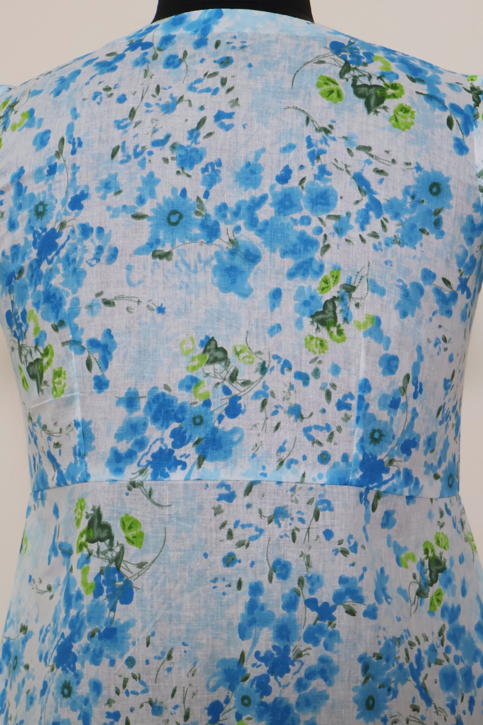 White Floral Cotton Kurti White Floral Cotton Kurti for Women | Casual & Daily Wear - PureWear Creations