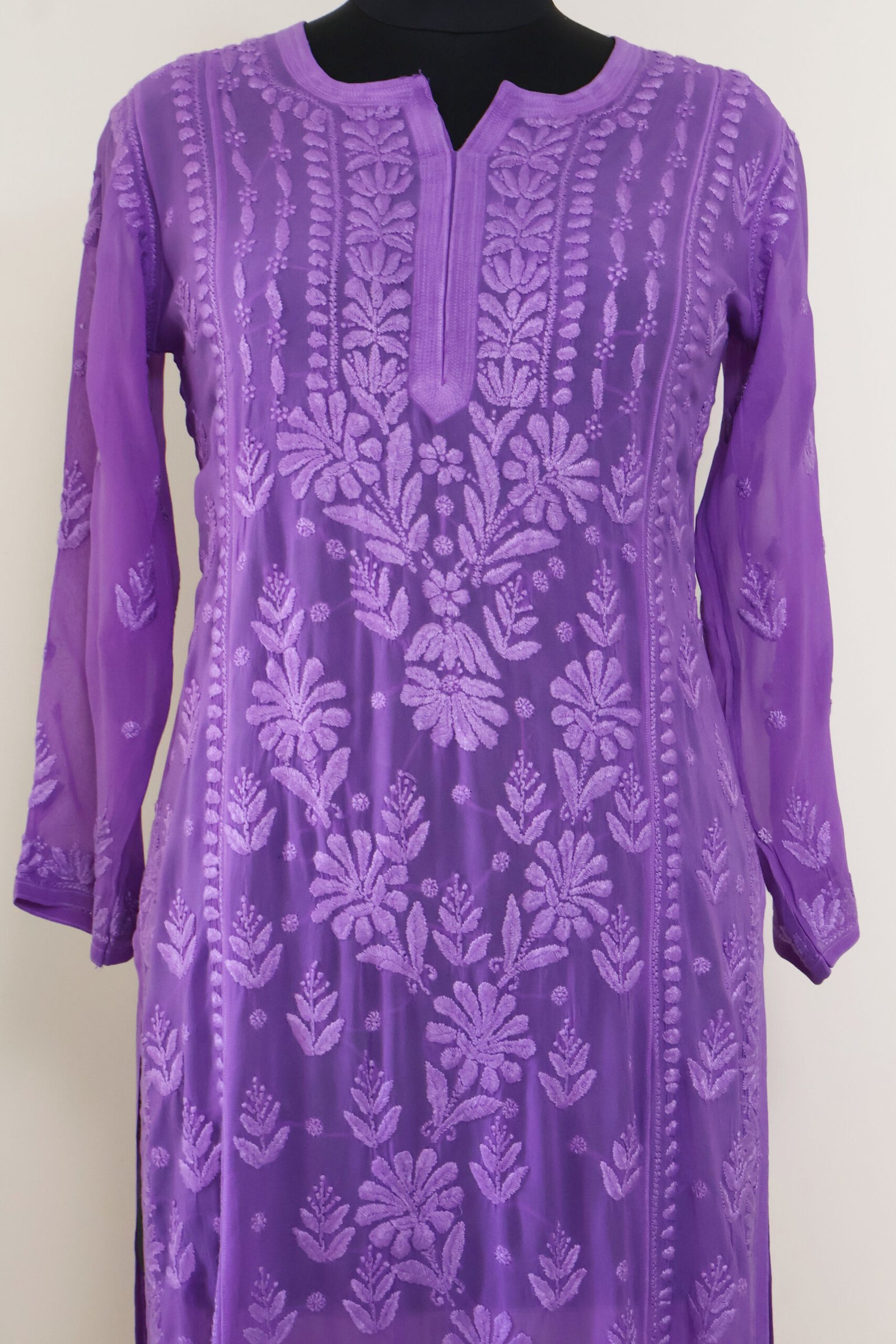 women’s lavender georgette chikankari kurti women’s lavender georgette chikankari kurti | purewear creations