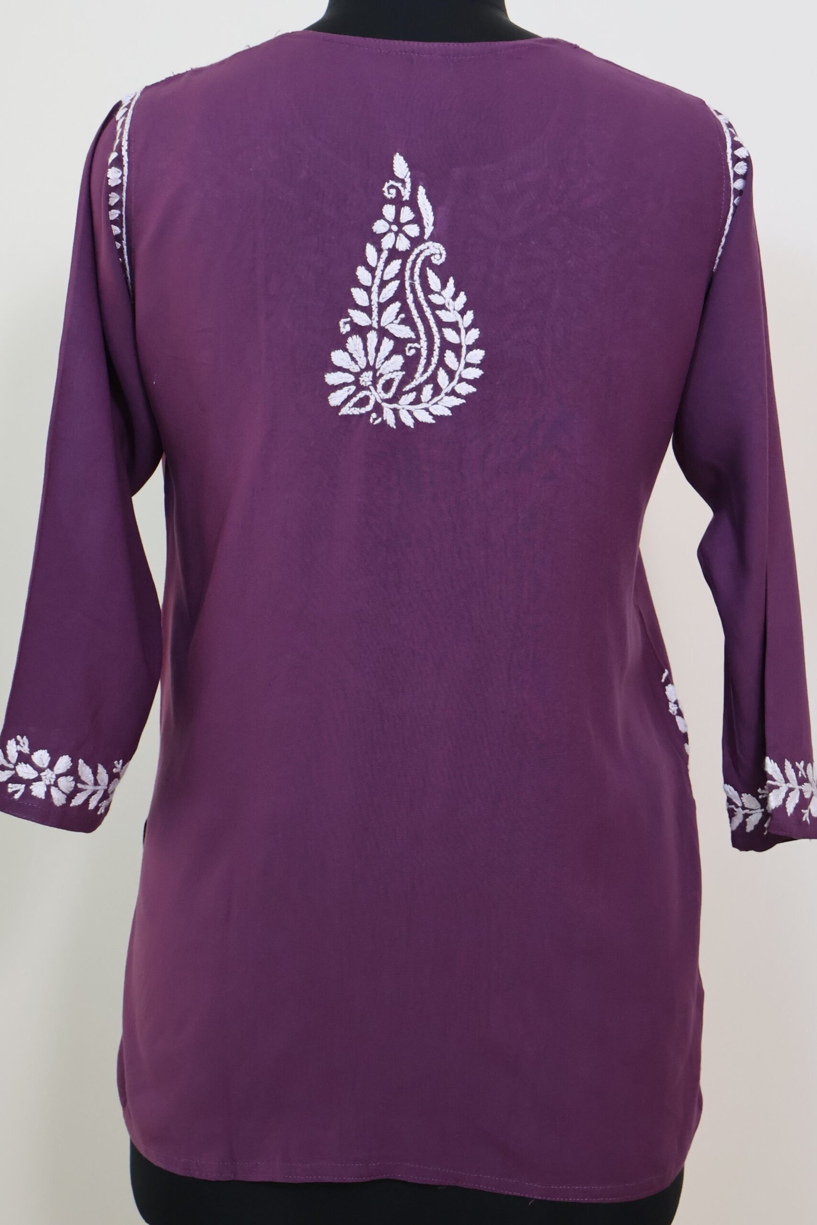 women short chikankari kurti | handcrafted lucknowi embroidered kurti women short chikankari kurti | handcrafted lucknowi embroidered kurti purewear creations
